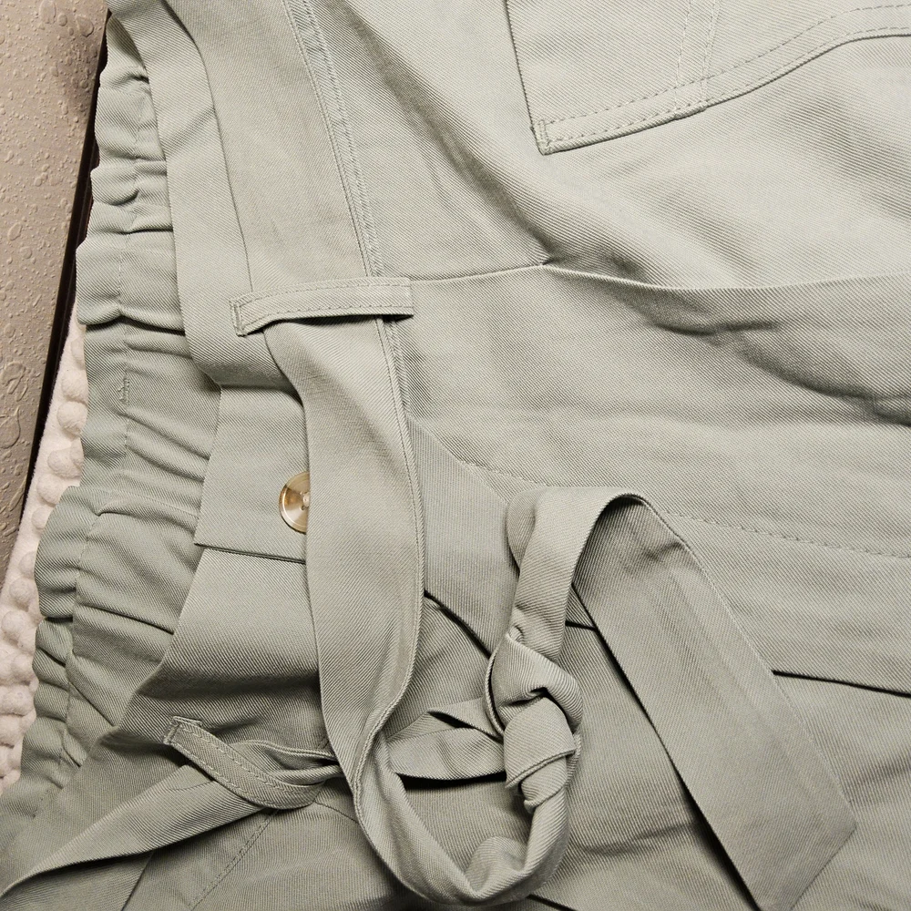 1 NWOT Size Small Women's Sage Green Shorts by Steve Madden